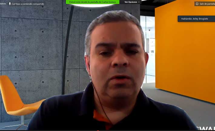 Arley Brogiato, director de ventas en SonicWall para América Latina durante el SonicWall Virtual RoadShow.