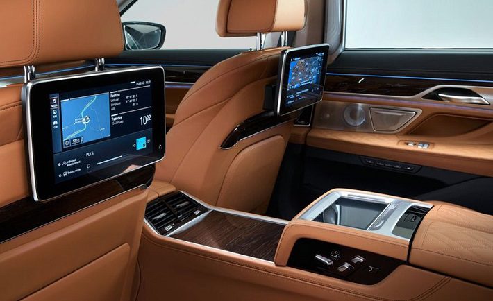 Amazon Fire TV en los BMW, uno de los anuncios del CES 2022